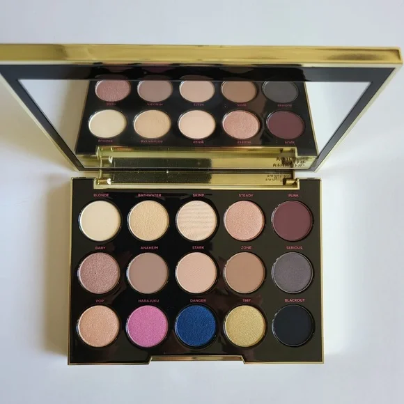 Urban Decay x Gwen Stefani Eyeshadow Palette